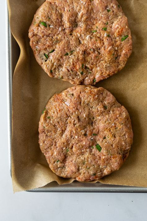 If you're craving BIG flavor, you need to make these turkey burgers. This grilled turkey burger recipe proves that ground turkey can produce a flavorful, juicy burger just like a traditional beef burger. Trust me, these turkey burgers will exceed your expectations and become a favorite! #burgers #turkeyburgers Paleo Turkey Burger, Ground Turkey Burgers Grill, Turkey Burger Recipes Oven, Juicy Turkey Burgers, Turkey Burger Recipes Baked, Turkey Burger Recipes Ground, Ground Turkey Burgers Recipes, Juicy Turkey Burger Recipes, Moist Turkey Burgers