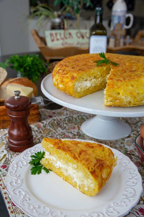 Pasta Frittata  – Micia Mammas Ricotta Recipes Healthy, Cassarole Meals, Spaghetti Frittata, Pasta Frittata, Quinoa Dishes, Spaghetti Pie, Ricotta Recipes, Frittata Recipes, Fun Salads