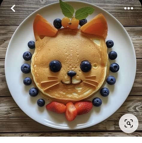 Cat Pancakes, Kid Food Ideas, Halloween Breakfast, Plating Ideas, Animal Food, Food Art For Kids, Kids Treat, Food Carving, Easy Food Art