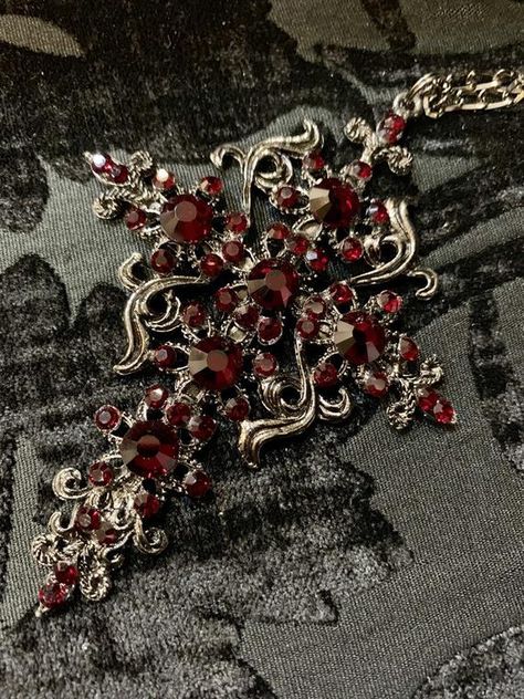 Leaf and Flower Crystal Cross Black Plated Made with Siam Red swarovski Crystals Victorian Vampire, Celebrity Jewelry, Flower Crystal, Crystal Cross, Garnet Jewelry, Classy Jewelry, Funky Jewelry, Black Plates, Purple Velvet