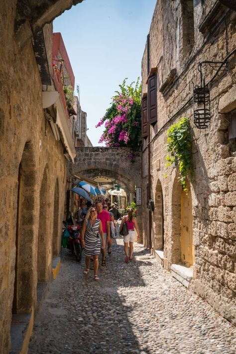 Rhodes Old Town Map & Rhodes City Guide (Attractions, Food, Nightlife) Old Town Restaurant, Old Town Rhodes, Rhodes Island Greece, Dodecanese Islands, Greek Island Hopping, Vision Board Pictures, Town Map, Holiday Places, Island Hopping