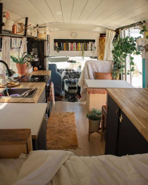 12 Dope Shuttle Bus Camper Conversions That Are Unbelievably Practical | Gnomad Home School Bus Rv Conversion, Small Travel Trailer Remodel, Small Travel Trailer, Bus Remodel, Bus Rv Conversion, School Bus Camper, School Bus House, Motorhome Interior, Converted Bus