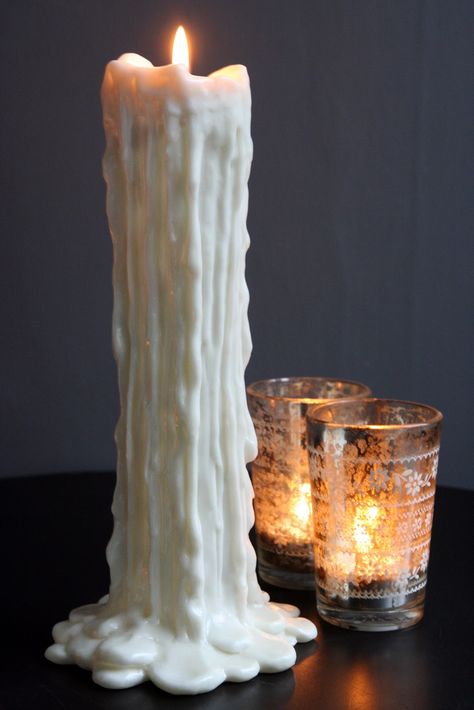 Candle wax Drip Candles Diy, Candle Wax Art, Drippy Candles, Candle Wax Dripping, Candle Burning, Wax Art, Dripping Candles, Painted Candles, Candle Aesthetic