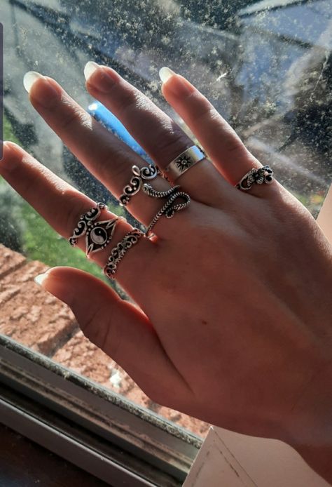 Hand With A Lot Of Rings, Gay Rings Aesthetic, Masc Rings, Gay Rings, Rings Aesthetic, Dope Jewelry, Autumn Outfits, Jewelry Inspo, Metal Rings