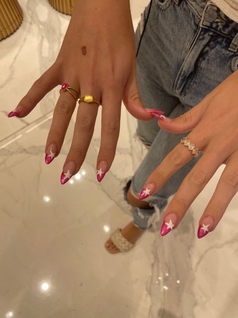 Colorful French Tip Nail Designs, Trendy Star Nails, Pointy Star Nails, Pink Y2k Nails Almond, Summer Hot Nails, Pink And Silver Star Nails, Multi Color Star Nails, Star Summer Nails, Pink Chrome Star Nails