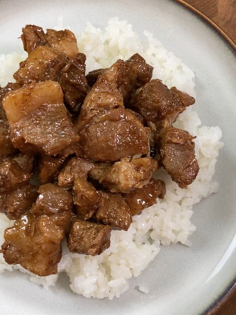 Filipino Pork Adobo Pork Adobo Recipe, Pineapple Vinegar, Pork Adobo, Adobo Recipe, Adobo Sauce, Fried Pork, Food And Travel, Pork Shoulder, Frying Oil