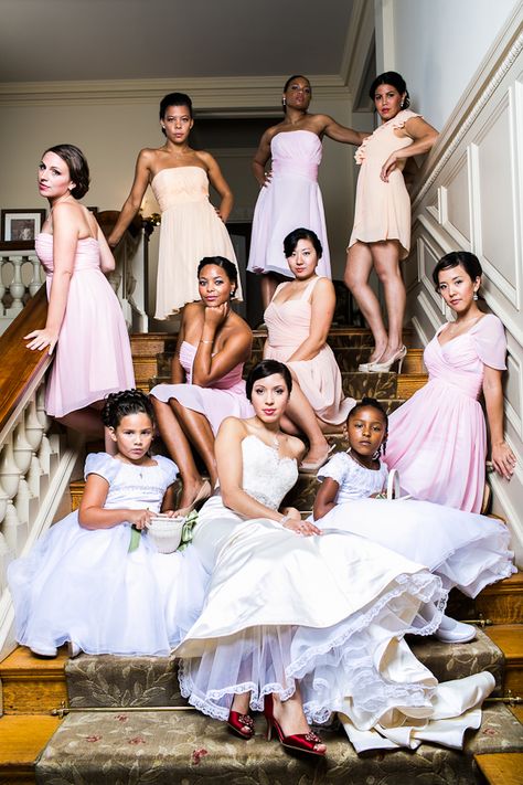 vf women bridesmaids group photo on stairs Prom Photography Poses, Wedding Photography Bridal Party, Emotional Wedding Photography, Prom Poses, Bride And Bridesmaids, Wedding Picture Poses, Group Shots, Bridesmaids Photos, Wedding Photography Tips