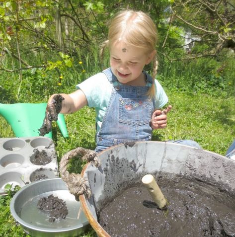 Little ones can then have a ball playing and making mud pies, cakes, muffins, and more! Mud Recipe, Mud Pie Recipe, Kid Activites, Mud Play, Magic Mud, Mud Kitchen For Kids, Mud Pies, Outdoor Play Space, Forest School Activities