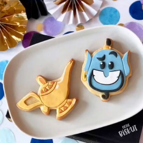 Aladdin Cookies Decorated, Aladdin Cookies, Disney Princess Cookies, Gökkuşaği Pasta, Aladdin Cake, Disney Baking, Aladdin Birthday Party, Aladdin Party, Jasmine Party