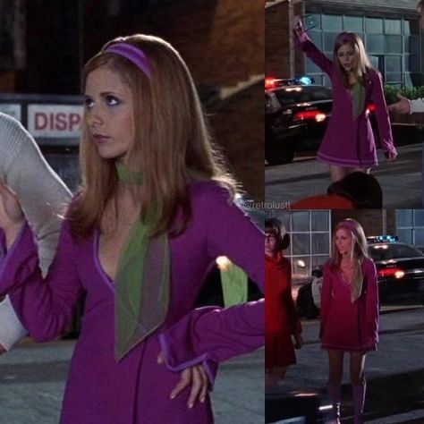 Daphne’s outfits in Scooby Doo. (Plus hair accessories) Which one’s your favourite? • Scooby-Doo PG • Mystery/Adventure • 1h 29m • #scoobydoo #scooby #sarahmichellegellar #movie #movies #2000s #00s #outfit #outfits Also do you like Daphne’s outfits? Daphne Scooby Doo Live Action Outfits, Daphne Live Action Scooby Doo, Daphne Scooby Doo Movie, Daphne Inspired Outfit, Daphne Scooby Doo Outfit, Daphne Scooby Doo Aesthetic, Scooby Doo Inspired Outfits, Daphne Outfit, Daphne Hair