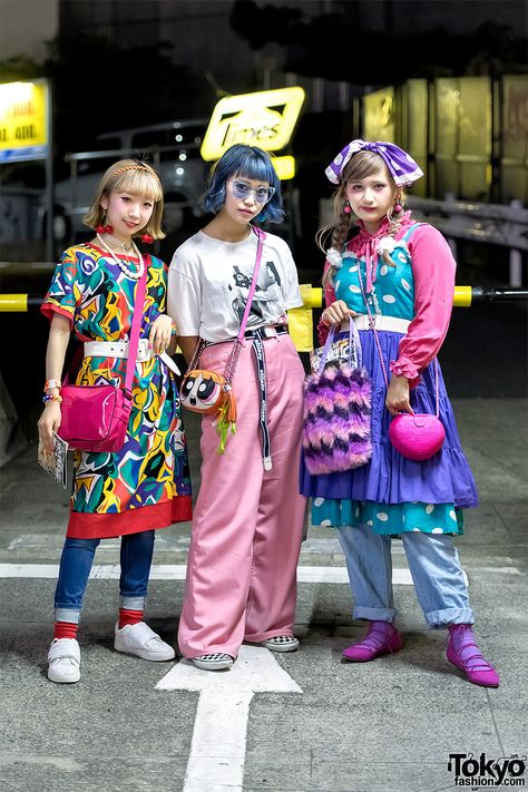 Japanese Summer Outfits, Japanese Street Styles, Japan Street Fashion, Japanese College, Powerpuff Kızları, Vintage Street Fashion, Japan Fashion Street, Harajuku Fashion Street, Harajuku Girls