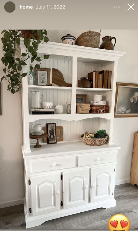 Cottagecore China Cabinet, Ideas For China Cabinet Display, Antique China Cabinet Decor, Vintage China Cabinet Decor, Kitchen China Cabinet Decor, Decorate Hutch Ideas, Open Hutch Decorating Ideas, Decor On Top Of Hutch, White Hutch Decor