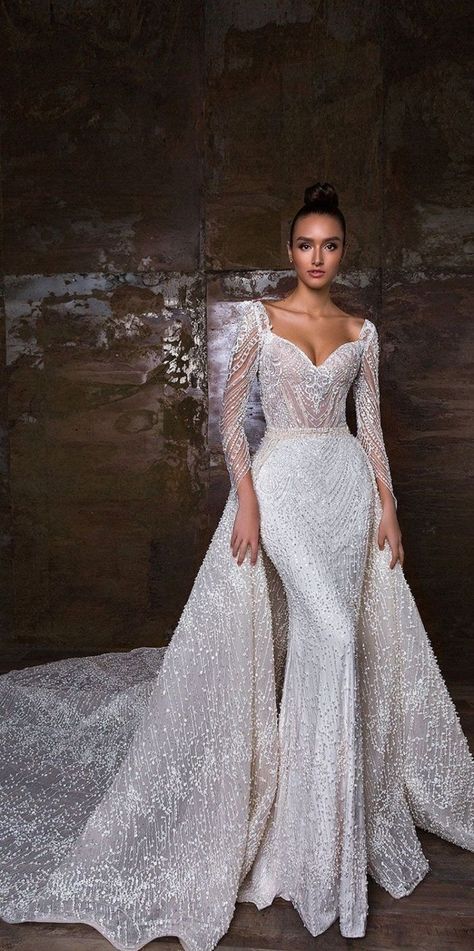 57 Stunning Wedding Dresses With Detachable Skirts – I Take You | Wedding Dress | Wedding Gowns | Wedding Dresses Wedding Dress Detachable Skirt, Detachable Skirt, Royal Wedding Dress, African Wedding Dress, Fit And Flare Wedding Dress, Stunning Wedding Dresses, Dresses Elegant, Crystal Design, 인물 사진