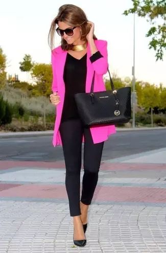 Pink Blazer Outfit Casual, Hot Pink Blazer Outfit, Pink Blazers, Pink Jacket Outfit, Pink Blazer Outfit, Hot Pink Outfit, Trendy Spring Fashion, Hot Pink Shirt, Hot Pink Blazers