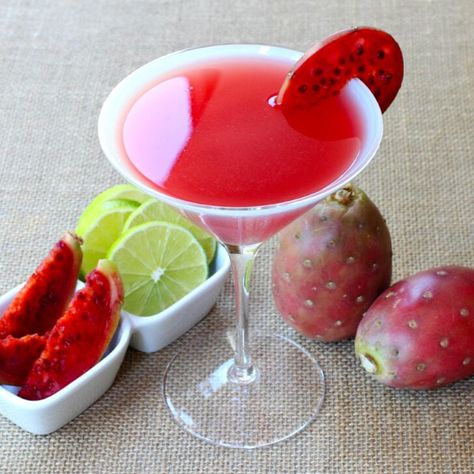 Prickly Pear Martini Recipe - Food Fanatic Prickly Pear Martini, Prickly Pear Cocktail, Pear Martini Recipe, Prickly Pear Recipes, Prickly Pear Juice, Pear Martini, Pear Cocktails, Martini Recipe, Pear Juice