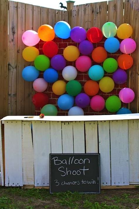 12 Fun Circus and Carnival Party Games | CatchMyParty.com Circus Party Games, Carnival Party Games, Diy Carnival Games, Graduation Party Games, Diy Carnival, Circus Carnival Party, Nerf Party, Birthday Party Activities, Carnival Birthday Parties