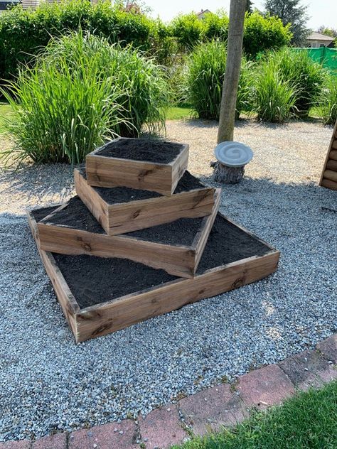 Garden Pyramid, Pyramid Garden, Herb Pyramid, Plant Based Pyramid, Pyramid Garden Planter, Strawberry Pyramid Planter Diy, Pyramid Herb Garden, Octagon Picnic Table Plans, Pyramid Planter