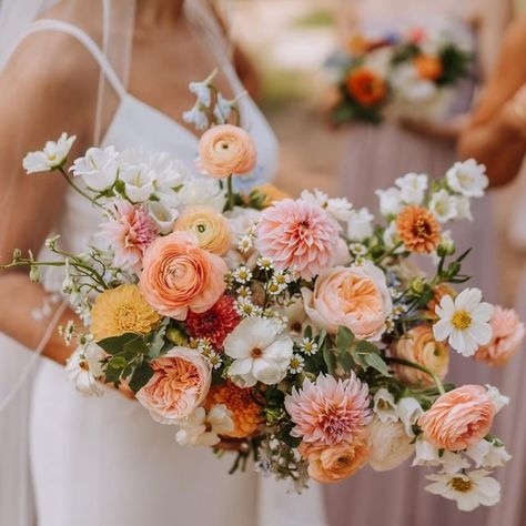 Late Summer Wedding, Late Summer Weddings, The Farmer, Wedding Flower Inspiration, Floral Studio, Garden Party Wedding, Peach Wedding, Pastel Wedding, I Am Ready