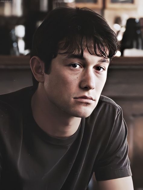 Joseph Gordon Levitt Young, Tom Hansen, Joseph Gordon, 500 Days Of Summer, Romeo Santos, 500 Days, Joseph Gordon Levitt, Travel Humor, Romantic Movies