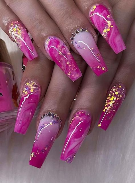 Pink Nail Designs With Rhinestones, Square Nail, Square Nail Designs, Fancy Nails Designs, Long Nail Designs, Nails Design With Rhinestones, Dope Nail Designs, Acrylic Nails Coffin Pink, Trendy Nail