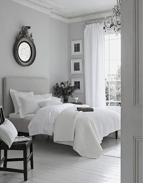 The Best of 2013 Interior Design Trends Going into 2014 | just decorate! Dove Grey Bedroom, Feng Shui Bedroom Layout, Feng Shui Bedroom, Grey Bedroom, Dreamy Bedrooms, Gray Bedroom, Bedroom Layouts, White Bedroom, White Bedding