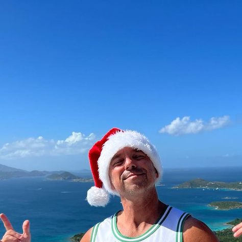 Merry Christmas Everybody, Kenny Chesney, December 25, Happy Christmas, My Pictures, Merry Christmas, Christmas, On Instagram, Quick Saves