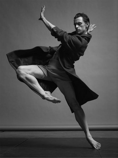 Sergei Polunin, Action Pose Reference, Action Pose, Male Dancer, Anatomy Poses, Fred Astaire, Royal Ballet, Human Poses Reference, Foto Poses