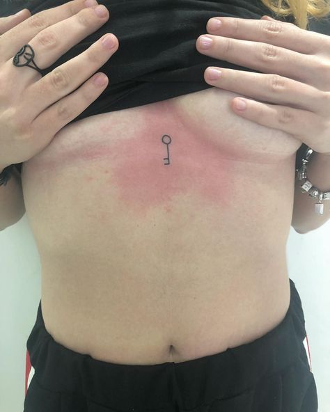 Key Stick And Poke Tattoo, Thigh Stick And Poke, Edgy Stick And Poke Tattoo, Small Stick And Poke Tattoo, Tattoo Key, Tattoo Tour, Stick And Poke Tattoos, Stick Tattoo, Stick Poke Tattoo