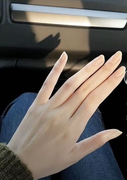 Jungkook Photoshoot, Long Natural Nails, Hand Reference, Visual Board, Ideal Body, Pretty Hands, Hand Model, Simple Nails, Natural Nails