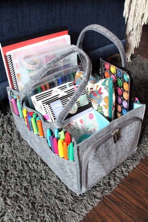 Planner Storage Organization, How To Organize Bags, Art Supply Caddy, Planner Cart, Sunday Basket, Office On The Go, Planner Storage, Craft Caddy, Art Caddy