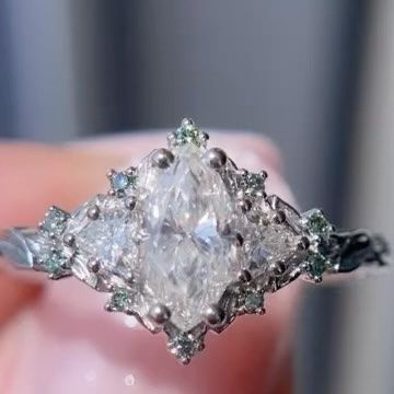 Uma | Engagement Rings on Instagram: "🧚🏻 Ethereal 🧚🏻" Engagement Rings Etheral, Ethereal Wedding Ring, Ethereal Engagement Ring, Wedding Core, Fairytale Engagement Rings, Pretty Wedding Rings, Pretty Engagement Rings, Dream Wedding Ring, Dream Rings