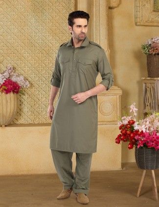 Pakistani Pathani Suit For Men, Pathani Suit, Suit Collection, Kurta Designs, Suit Shop, Festival Wear, Wedding Suits, Latest Design, Mens Suits