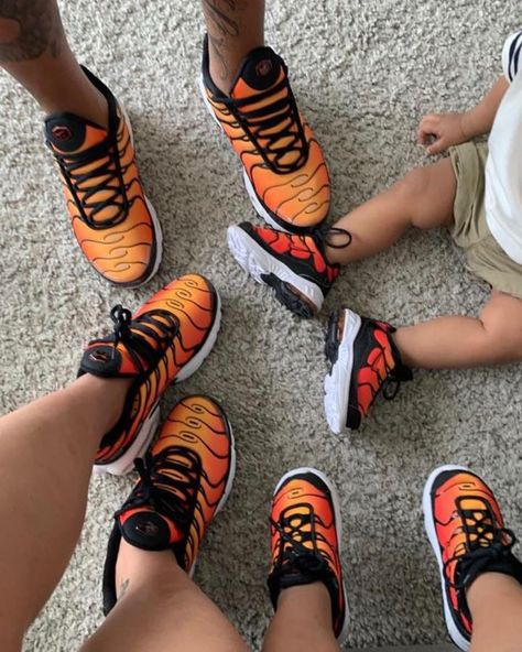 Nike Tn Shoes, Nike Airmax 98, Nike Baby Shoes, Nike Airmax Plus, Nike Tn, All Nike Shoes, Nike Air Max Tn, Nike Sneaker, Sport Shoes Women