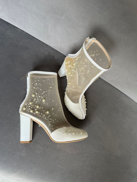 'Marry' boots are handcrafted in genuine ivory leather with handmade embroidery -  a delicate mix of pearls and beads. They have a zipper on the back for easy fitting. The heel measures 8 cm / 3.1 inches tall and cushioned insoles ensure comfort for all-day wear. This shoe is handmade using the best quality Italian leather upper, hand embroidery of pearls and beads, and genuine leather lining.  Inside there is a soft Memory foam insole, which gives a feeling of additional comfort when walking. T Embroidered Wedding Shoes, Bridal Boots, Heels Aesthetic, Wedding Boots, Beads Embroidery, Wedding Shoes Heels, Embroidered Wedding, Suede Block Heels, Womens Wedding Shoes