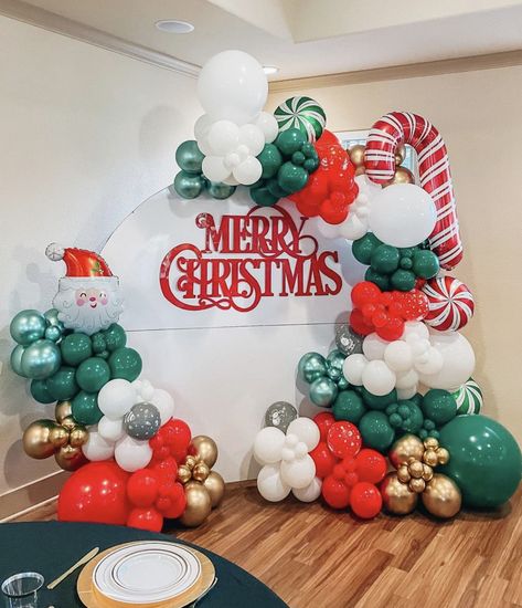 Xmas Balloon Arch, Christmas Wedding Balloon Arch, White Christmas Balloon Decor, Christmas Party Balloon Backdrop, Christmas Balloon Garland Backdrop, Christmas Balloon Photo Backdrop, Holiday Balloon Arch, Christmas Arch Backdrop, Christmas Balloon Arch Ideas