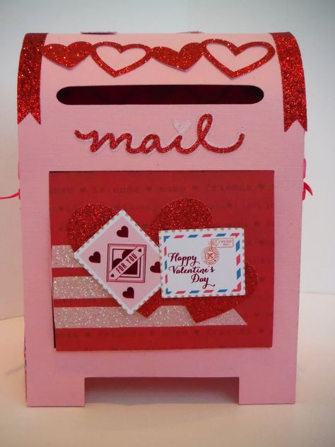 Valentine Boxes For School, Diy Valentines Box, Kids Valentine Boxes, Diy Mail, Valentine Card Box, Diy Mailbox, Valentines Day Baskets, Valentine Mailbox, Valentine Day Boxes