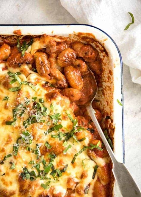 Baked Gnocchi Casserole in Creamy Tomato Sauce - Spend With Pennies Easy Gnocchi Recipes, Gnocchi Casserole, Easy Gnocchi, Gnocchi Recipes Easy, Gnocchi Dishes, Easy Marinara Sauce, Eggplant Recipes Parmesan, Baked Gnocchi, Sweet Potato Gnocchi