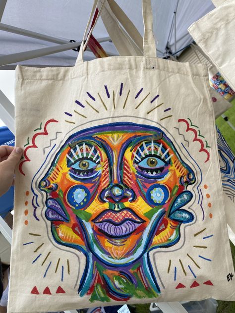 Canvas Bag Art Ideas, Fabric Paint Tshirt Ideas, Drawing Ideas Men, Tote Bag Painting Ideas Aesthetic, Tote Bag Drawing Ideas, Totebag Painting Ideas, Tshirt Purse, Totebag Painting, Tote Bag Drawing