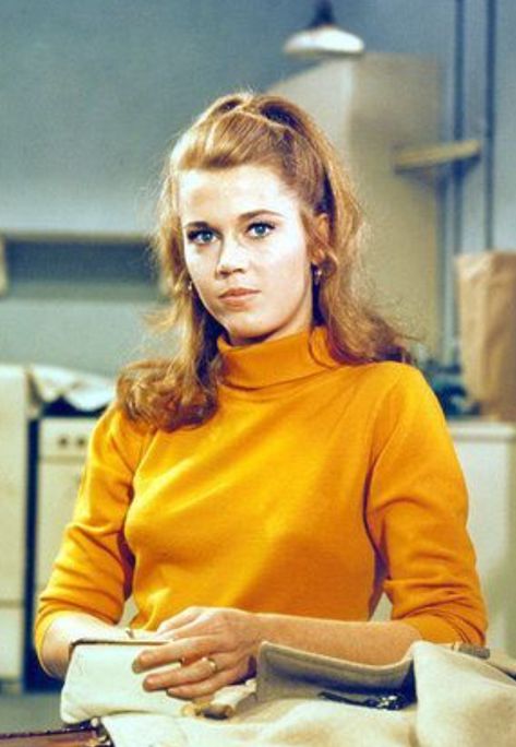 Jane Fonda 60s, Jane Fonda Style, Jane Fonda Barbarella, Barefoot In The Park, Old Hollywood Style, Ann Margret, Orange Outfit, Jane Seymour, Actrices Hollywood