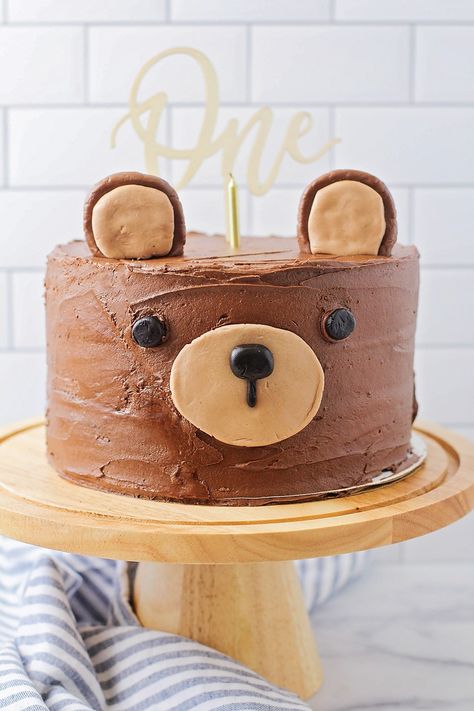 The Sweetest Bear Cake (with homemade fondant) - The Baker Upstairs Easy Bear Cake, Teddy Bear Birthday Cake, Bear Birthday Cake, Teddy Cake, Healthy Smash Cake, 1st Year Cake, Beary First Birthday, Beautiful Baking, Homemade Fondant