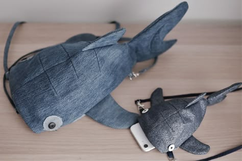 Whale Shark Bags – Conte de Fées Whale Shark Bag, Shark Bag, Fish Bag, Shark Backpack, Paper Sewing Patterns, Industrial Sewing Machine, Industrial Sewing, Sew Ins, Whale Shark