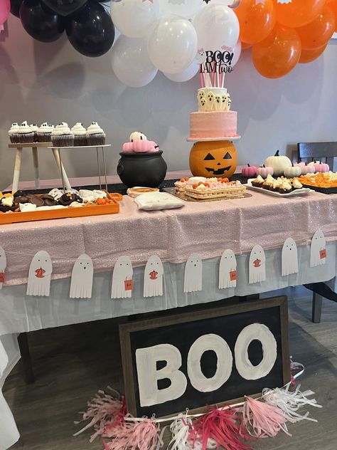 Boo! I am two! Halloween party Birthday Party Ideas | Photo 25 of 29 | Catch My Party Boo Bash Ideas, Boo Im Two Birthday Party Food, Kid Halloween Birthday Party, Boo Is Two Party, Trick Or Three Birthday Party, Boo I’m Two Birthday Party, Four Ever Spooky Birthday Party, Boo Party Ideas, Boo Im Two Birthday Party