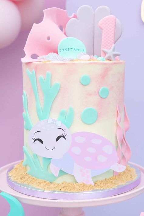 Under The Sea Birthday Cake Girl, Ocean Invitation, Under The Sea Birthday Cake, Sea Birthday Party Ideas, Birthday Under The Sea, Under The Sea Cake, Under The Sea Birthday Party, Ocean Birthday Party, Tropical Birthday Party