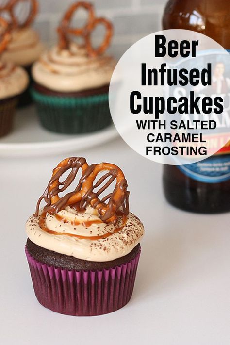 Caramel Meringue, Beer Dessert, Beer Cupcakes, Salted Caramel Buttercream, Beer Sauce, Chocolate Beer, Beer Tasting Parties, Boozy Cupcakes, Alcoholic Desserts