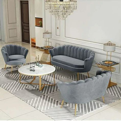 Set Design Ideas, Sitting Room Interior Design, Sofa Set Design, Sofa Layout, Girl Apartment Decor, Luxury Sofa Living Room, Unique Sofa, Mirrored Bedroom Furniture, Sitting Room Design