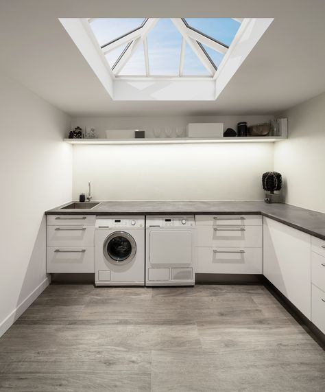 Room With Skylight, Lantern Quotes, Lantern Roof, Roof Blinds, Fresh Room, Modern Family Home, Roof Lantern, Utility Rooms, Roof Light