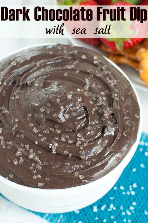 Chocolate Fruit Dip, 5 Ingredient Desserts, No Bake Chocolate Desserts, Dessert Dip Recipes, Eating Fruit, Fruit Dips Recipes, Chocolate Dipped Fruit, Easy Chocolate Desserts, Fruit Cookies