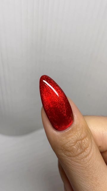 Red Shimmer Nails, Red Wedding Nails, Long Nail Art, Velvet Nails, Red Jelly, Nail Shimmer, Long Nail, Coffin Shape Nails, Nail Photos