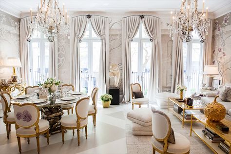 Our 12 Favorite Rooms at the 2016 Kips Bay Decorator Show House | The Kuotes Blog Alex Papachristidis, Tea Room Design, Luxurious Dining Room, Mark D Sikes, Traditional Dining Rooms, Traditional Dining, Traditional Dining Room, Beautiful Dining Rooms, Elegant Dining Room