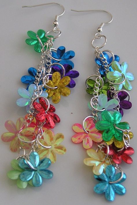 Sequin Crafts Diy, Sequin Earrings, Sequin Jewelry, Diy Earrings Easy, Earrings Diy Handmade, Diy Wire Earrings, Sequin Crafts, Sequin Flower, Handmade Hair Clip